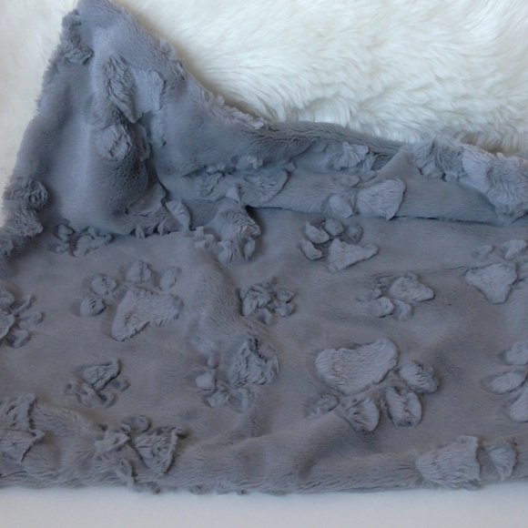 Pet Comforting Calming Blanket - Picture 2 of 8